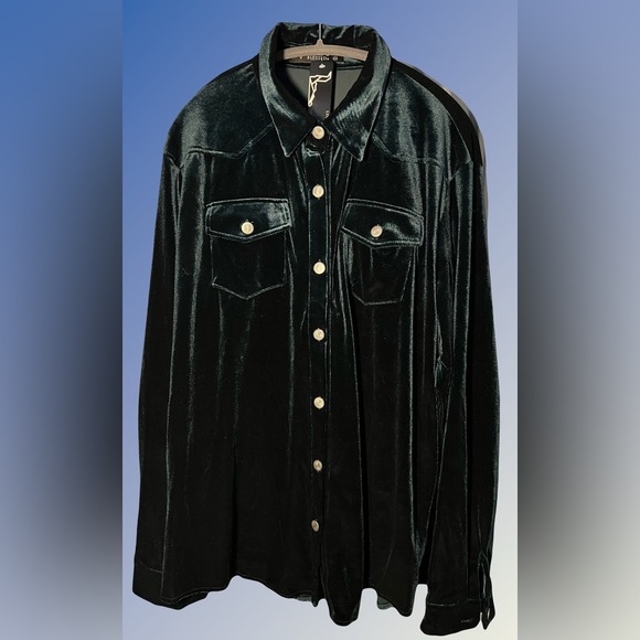 Lucky & Blessed Tops - Lucky & Blessed NWT Emerald Green Velvet Button Down Western Style Shirt 3X